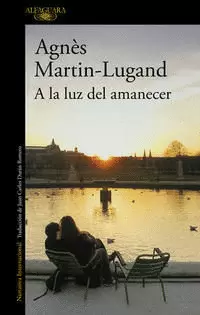 A LA LUZ DEL AMANECER